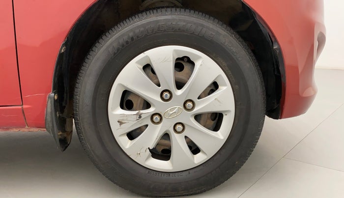 2011 Hyundai i10 SPORTZ 1.2 AT, Petrol, Automatic, 62,021 km, Right Front Wheel