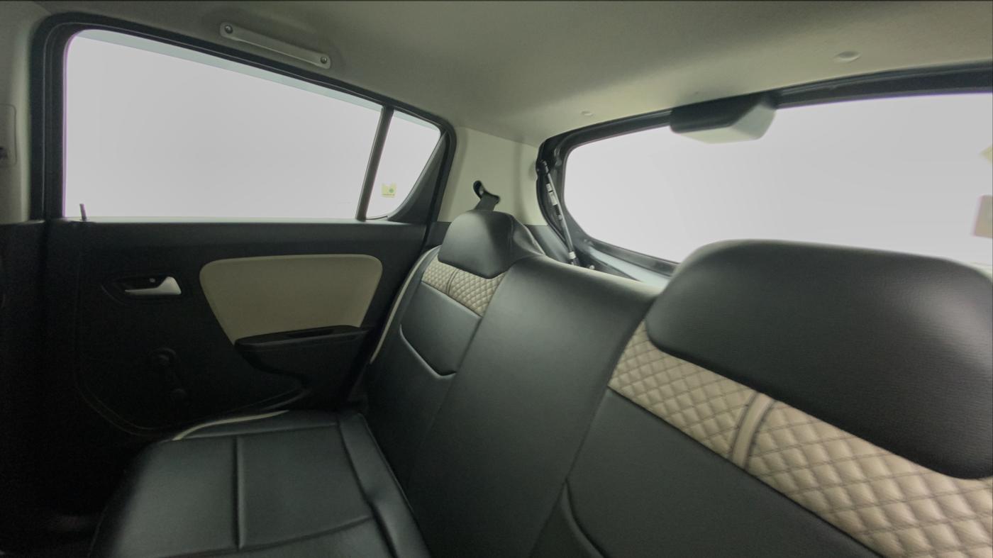 2022 Maruti Alto LXI OPT CNG, CNG, Manual, 18,761 km, Right Side Rear Door Cabin