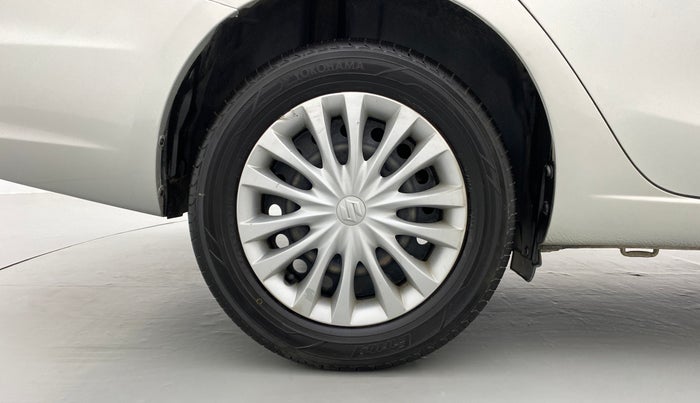 2017 Maruti Ciaz VDI+ SHVS, Diesel, Manual, 1,29,426 km, Right Rear Wheel