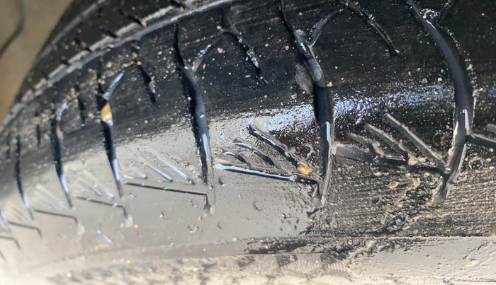 2021 KIA SELTOS HTX 1.5 PETROL, Petrol, Manual, 79,510 km, Right Front Tyre Tread