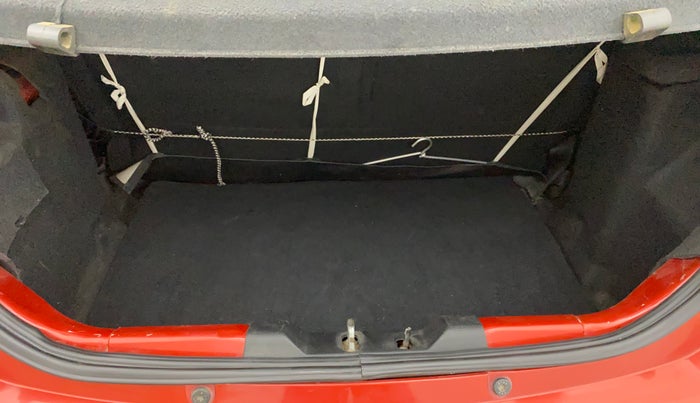 2016 Tata Tiago XT PETROL, Petrol, Manual, 67,045 km, Boot Inside