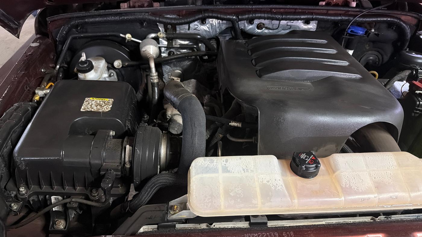 2021 Mahindra Thar LX  P 4WD AT CONVERTIBLE, Petrol, Automatic, 38,758 km, Engine View - Right