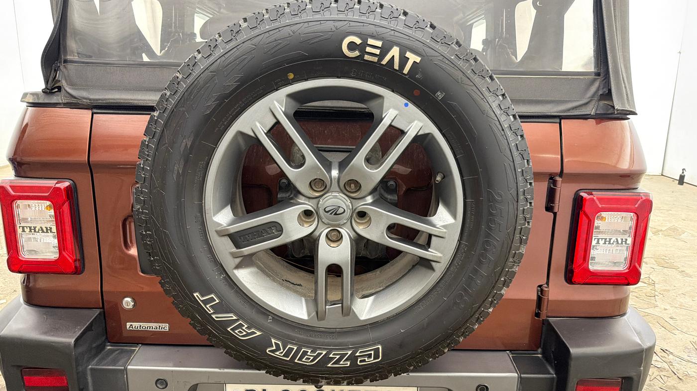 2021 Mahindra Thar LX  P 4WD AT CONVERTIBLE, Petrol, Automatic, 38,758 km, Spare Tyre