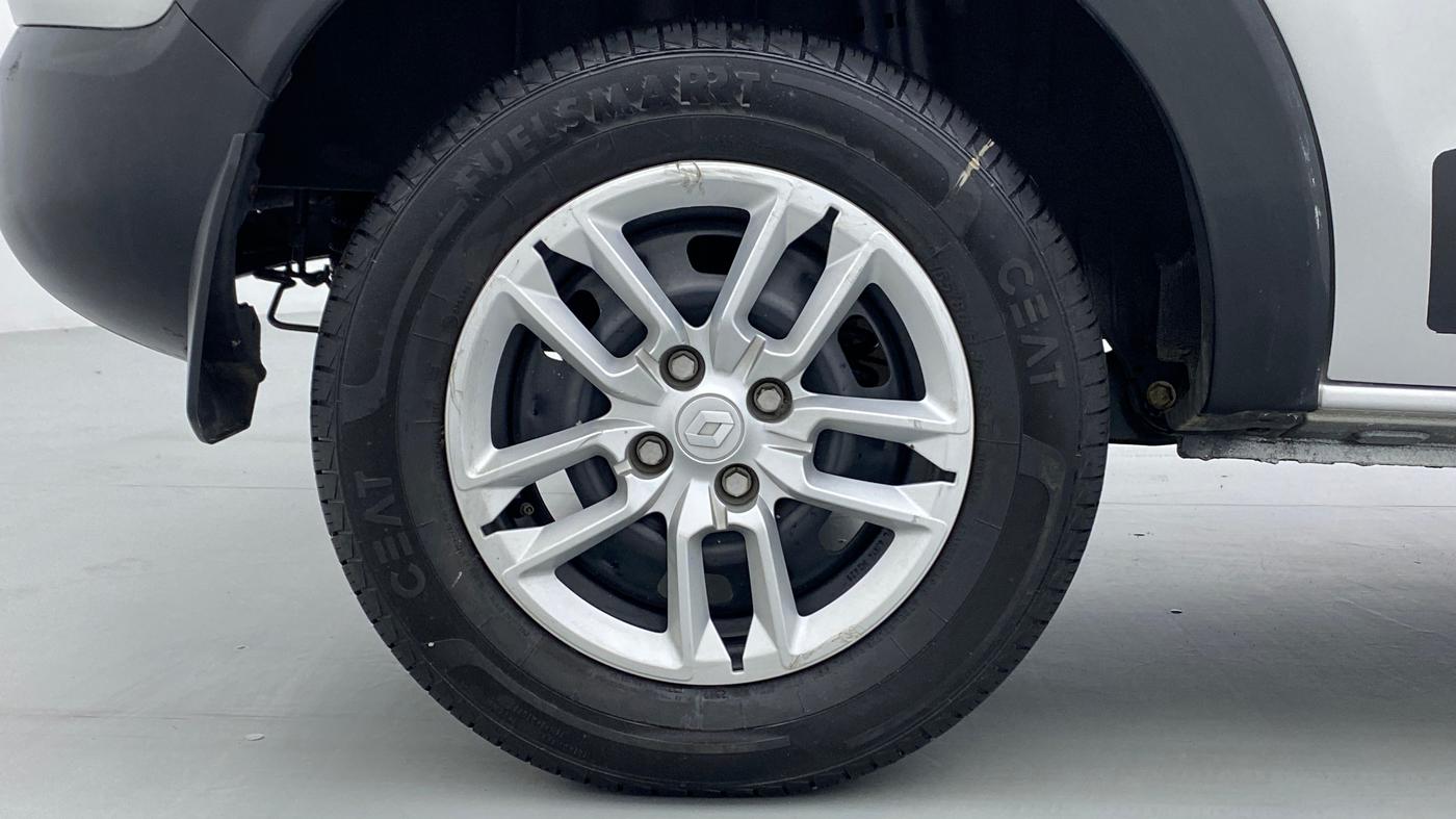 2019 Renault TRIBER 1.0 RXL PETROL, Petrol, Manual, 4,277 km, Right Rear Wheel