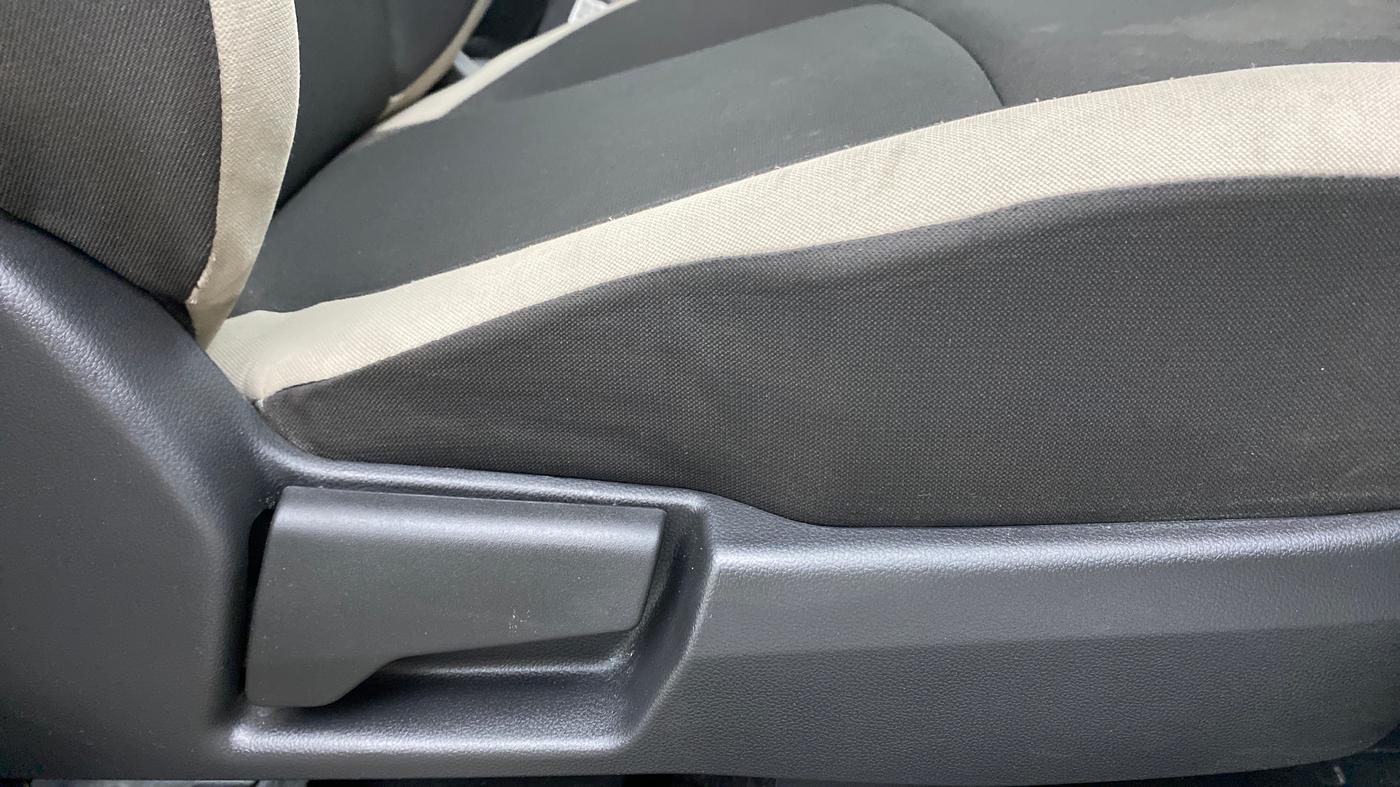 2019 Renault TRIBER 1.0 RXL PETROL, Petrol, Manual, 4,277 km, Driver Side Adjustment Panel