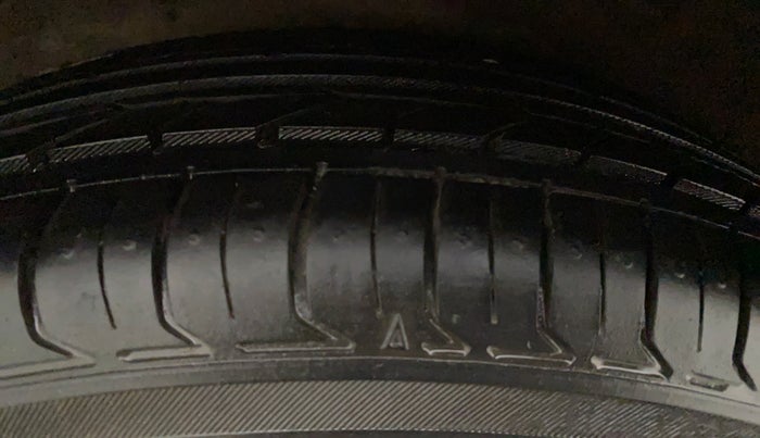 2010 Hyundai i10 SPORTZ 1.2, Petrol, Manual, 61,316 km, Right Rear Tyre Tread