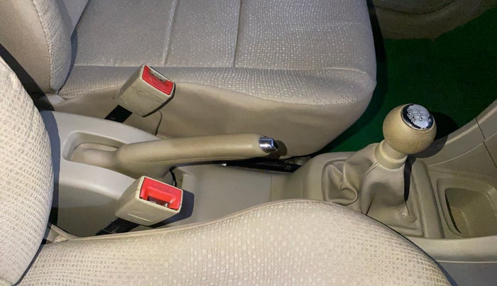 2014 Maruti Swift Dzire VDI, Diesel, Manual, 91,924 km, Gear Lever