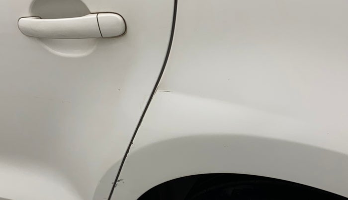 2013 Volkswagen Polo HIGHLINE1.2L, Petrol, Manual, 72,391 km, Left quarter panel - Slightly dented