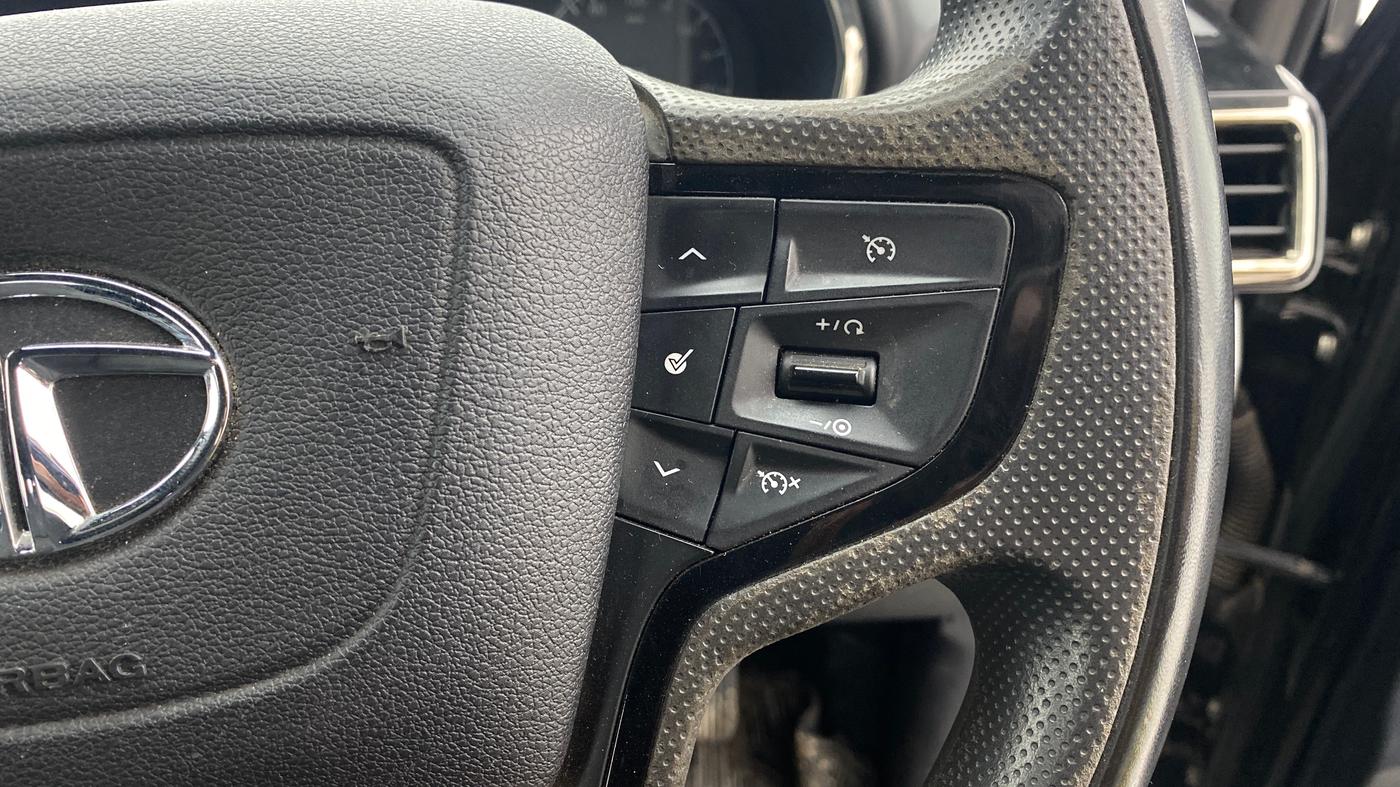 2022 Tata Safari XZA PLUS, Diesel, Automatic, 93,967 km, Adaptive Cruise Control
