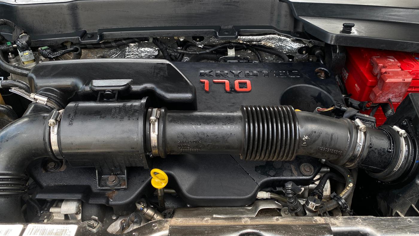 2022 Tata Safari XZA PLUS, Diesel, Automatic, 93,967 km, Engine View