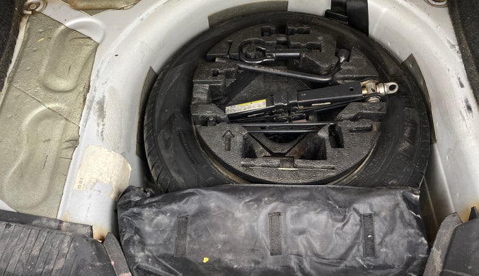 2019 Volkswagen Ameo TRENDLINE 1.0L, Petrol, Manual, 43,547 km, Spare Tyre