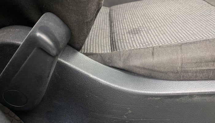 2019 Volkswagen Ameo TRENDLINE 1.0L, Petrol, Manual, 43,547 km, Driver Side Adjustment Panel