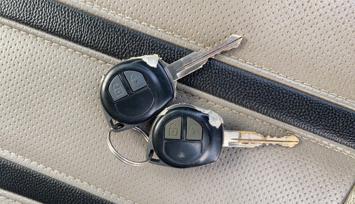 2016 Maruti Wagon R 1.0 VXI, Petrol, Manual, 1,13,290 km, Key Close Up