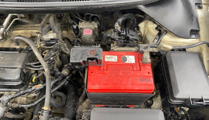 2015 Hyundai i20 Active 1.2 SX, Petrol, Manual, 1,00,190 km, Engine View - Left