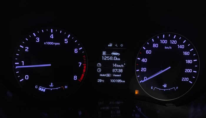 2015 Hyundai i20 Active 1.2 SX, Petrol, Manual, 1,00,190 km, Odometer Image