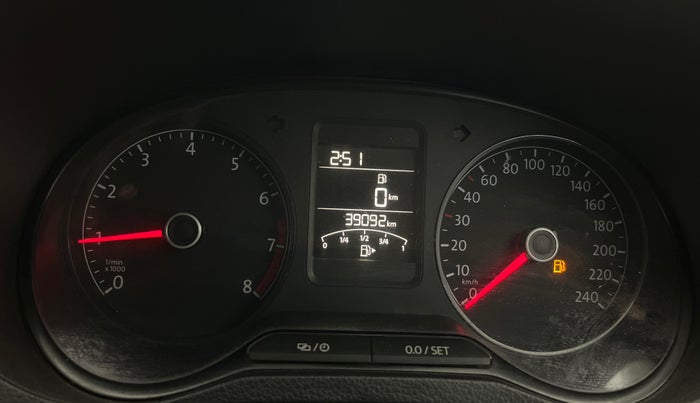 2018 Volkswagen Polo HIGHLINE PLUS 1.0 16 ALLOY, Petrol, Manual, 39,066 km, Odometer Image