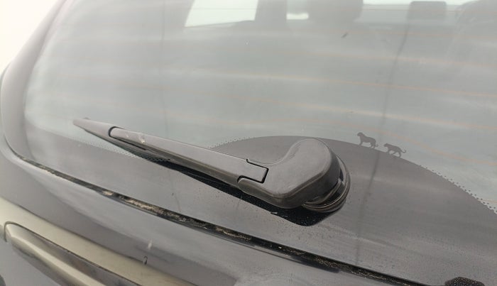 2023 Tata NEXON XZA PLUS LUX SUNROOF DARK DIESEL, Diesel, Automatic, 63,352 km, Rear Wiper