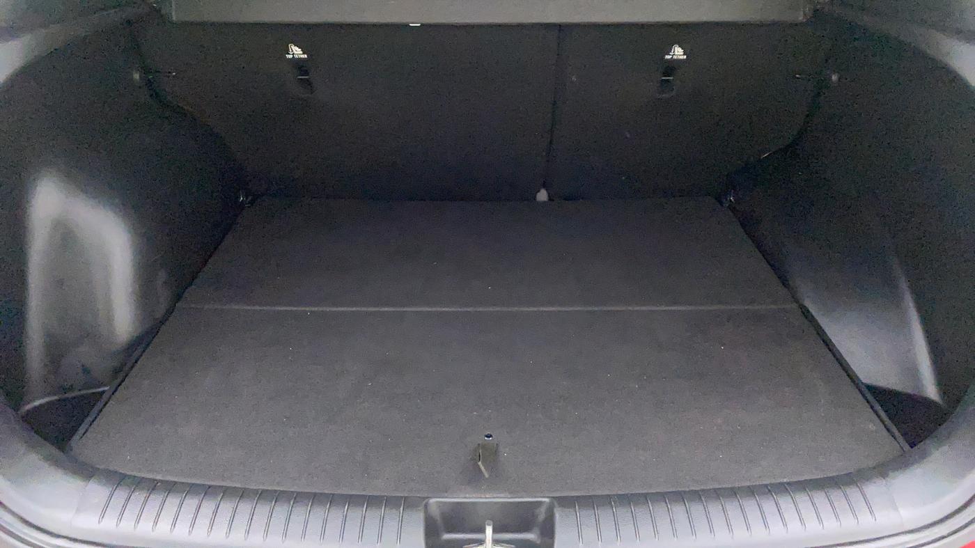 2017 Hyundai Creta 1.6 SX PLUS AUTO PETROL, Petrol, Automatic, 27,291 km, Boot Inside