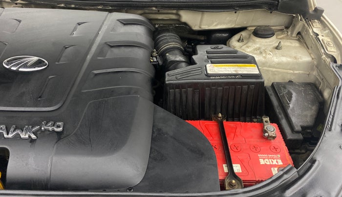 2017 Mahindra XUV500 W9 AT, Diesel, Automatic, 49,973 km, Engine View - Left