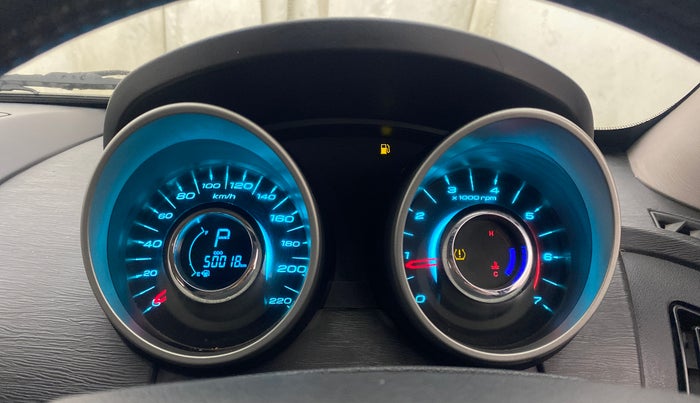 2017 Mahindra XUV500 W9 AT, Diesel, Automatic, 49,973 km, Odometer Image