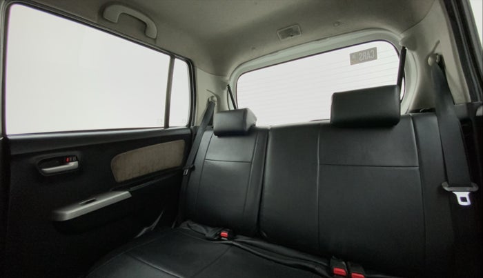 2013 Maruti Wagon R 1.0 VXI, Petrol, Manual, 85,375 km, Right Side Rear Door Cabin