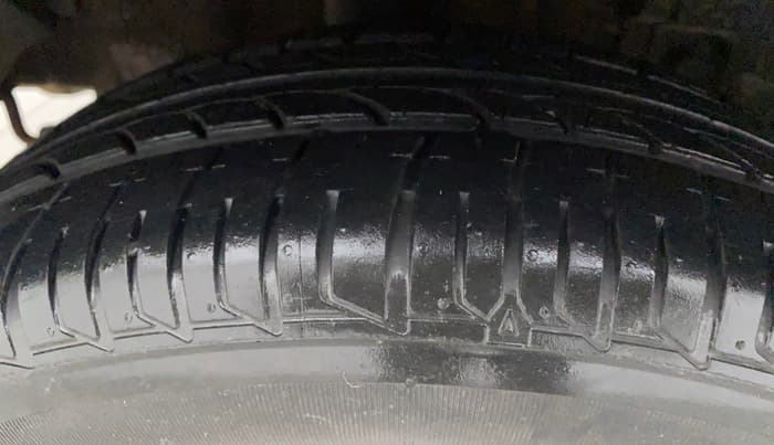 2018 Tata TIGOR XZ (O) DIESEL, Diesel, Manual, 28,349 km, Right Rear Tyre Tread