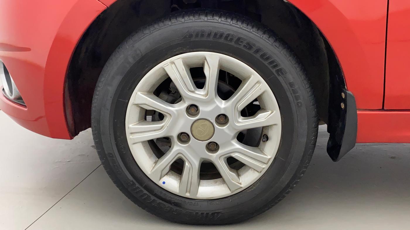 2018 Tata TIGOR XZ (O) DIESEL, Diesel, Manual, 28,349 km, Left Front Wheel