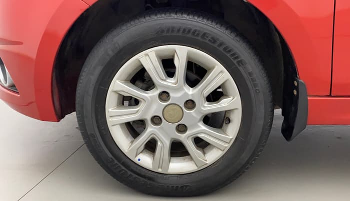 2018 Tata TIGOR XZ (O) DIESEL, Diesel, Manual, 28,349 km, Left Front Wheel