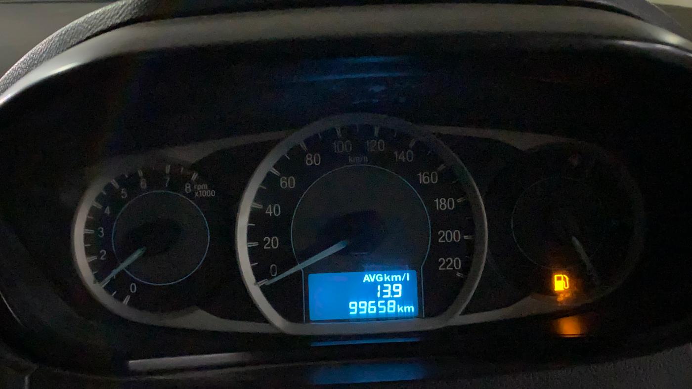 2015 Ford Figo Aspire TITANIUM 1.2 PETROL, Petrol, Manual, 99,650 km, Odometer Image