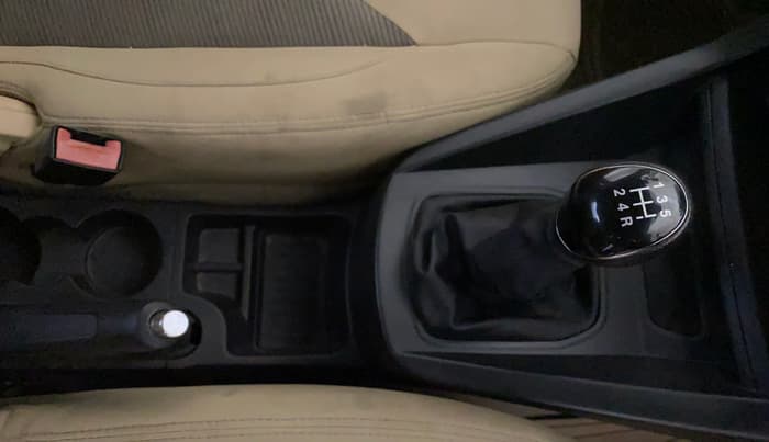2015 Ford Figo Aspire TITANIUM 1.2 PETROL, Petrol, Manual, 99,650 km, Gear Lever