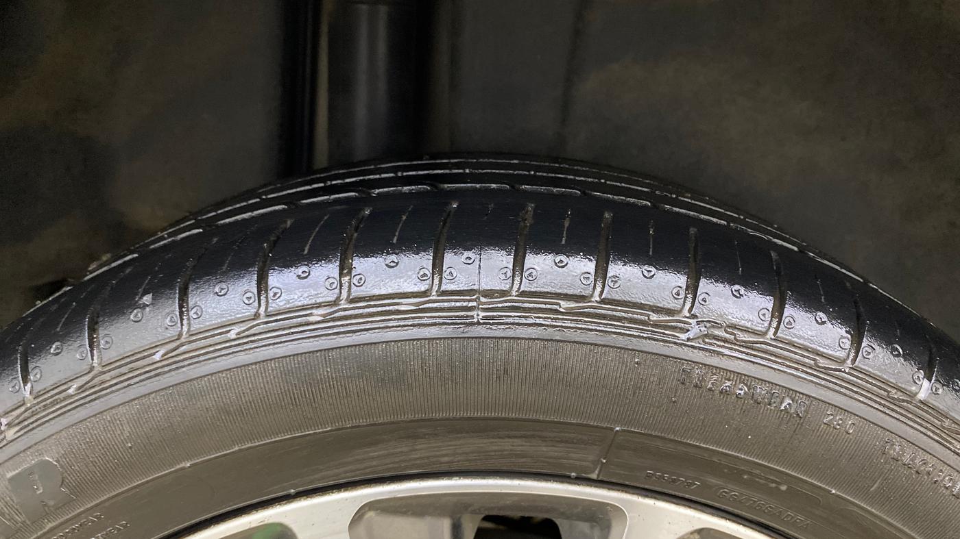 2020 Maruti Ciaz ALPHA 1.5 SHVS PETROL, Petrol, Manual, 40,659 km, Right Rear Tyre Tread