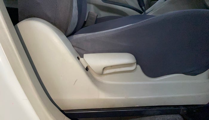 2016 Maruti Celerio ZXI AMT, Petrol, Automatic, 37,783 km, Driver Side Adjustment Panel