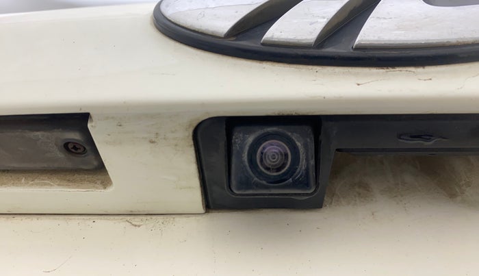 2022 Mahindra XUV300 W8 (O) 1.5 DIESEL, Diesel, Manual, 78,278 km, Parking Camera