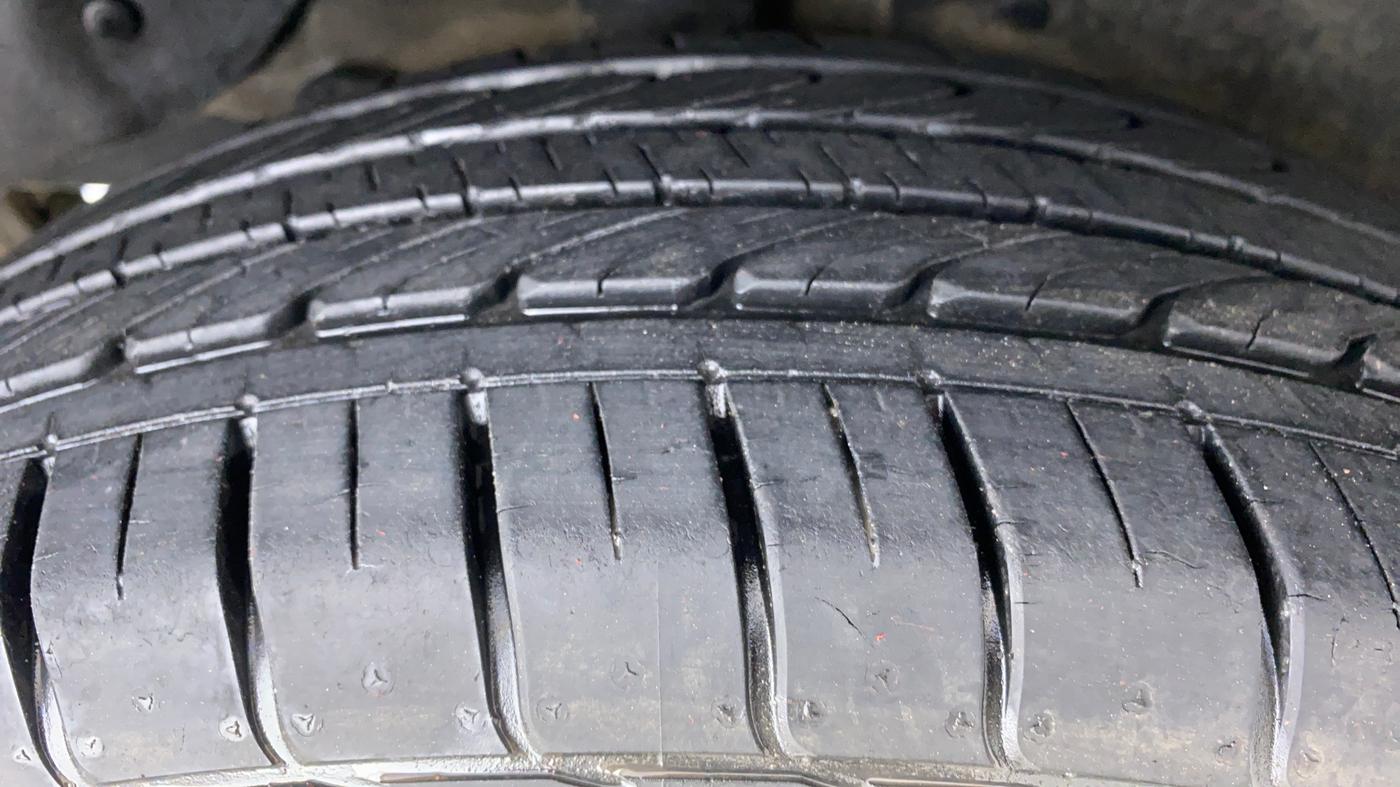 2015 Hyundai Creta 1.6 S, Petrol, Manual, 28,502 km, Right Rear Tyre Tread