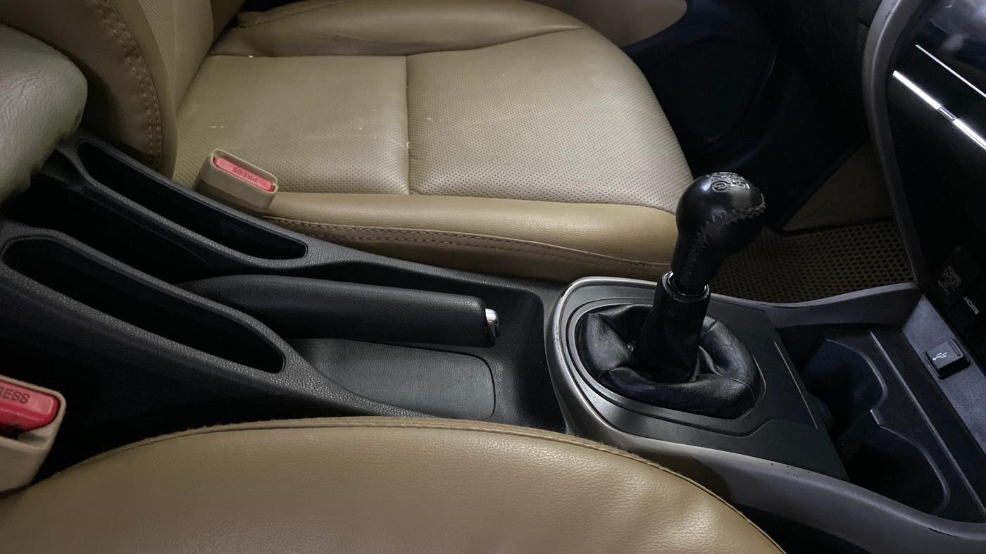 2019 Honda City 1.5L I-VTEC V MT, Petrol, Manual, 74,408 km, Gear Lever