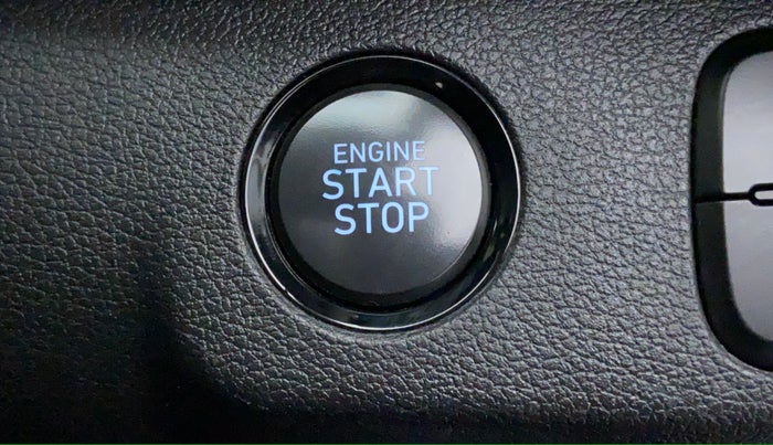 2021 Hyundai VENUE 1.0 TURBO GDI SX+ AT, Petrol, Automatic, 8,137 km, Keyless Start/ Stop Button