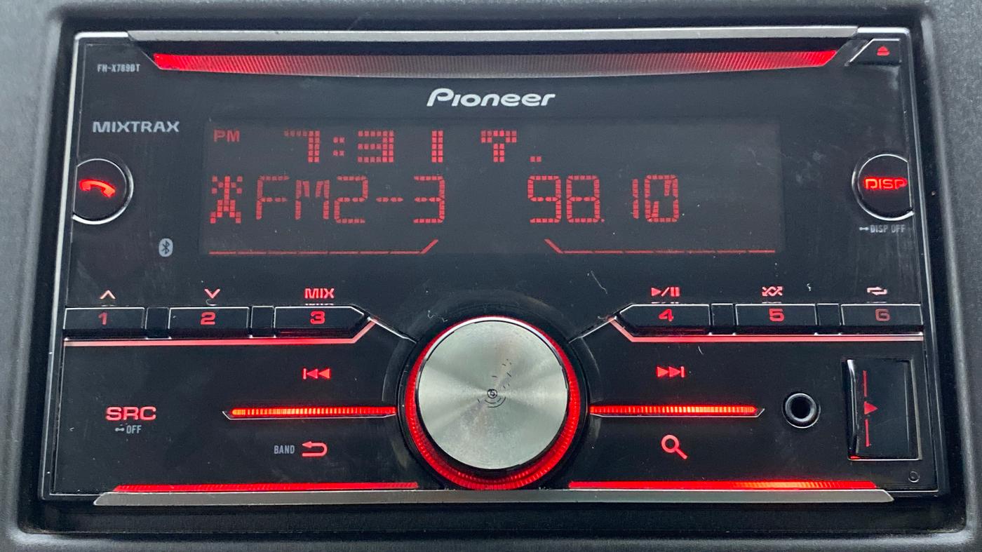 2018 Maruti Swift LXI D, Petrol, Manual, 25,822 km, Infotainment System