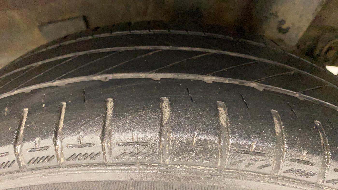 2014 Hyundai Grand i10 ASTA AT 1.2 KAPPA VTVT, Petrol, Automatic, 52,129 km, Left Rear Tyre Tread