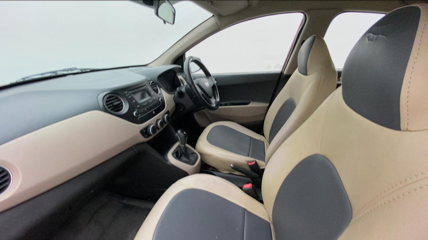 2014 Hyundai Grand i10 ASTA AT 1.2 KAPPA VTVT, Petrol, Automatic, 52,129 km, Right Side Front Door Cabin
