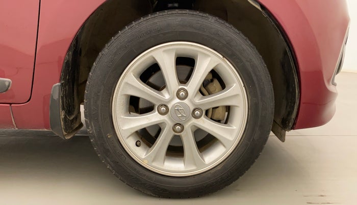 2014 Hyundai Grand i10 ASTA AT 1.2 KAPPA VTVT, Petrol, Automatic, 52,129 km, Right Front Wheel