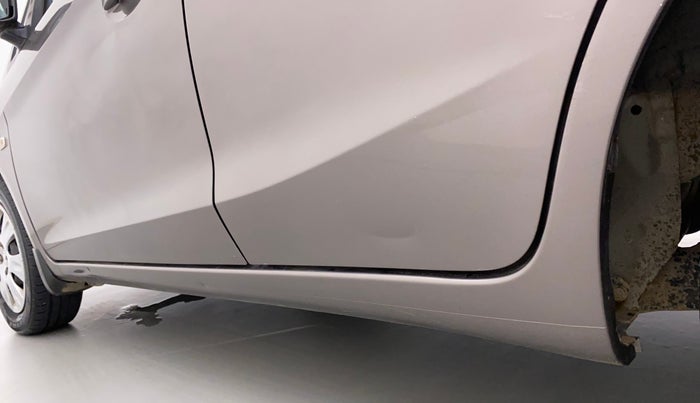 2014 Honda Brio S MT, Petrol, Manual, 63,492 km, Left running board - Slightly dented