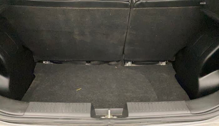 2022 Maruti Baleno ZETA PETROL 1.2, Petrol, Manual, 33,911 km, Boot Inside