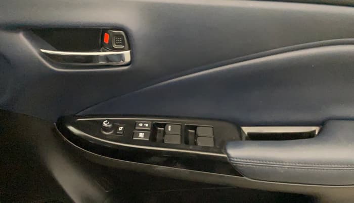 2022 Maruti Baleno ZETA PETROL 1.2, Petrol, Manual, 33,911 km, Driver Side Door Panels Control