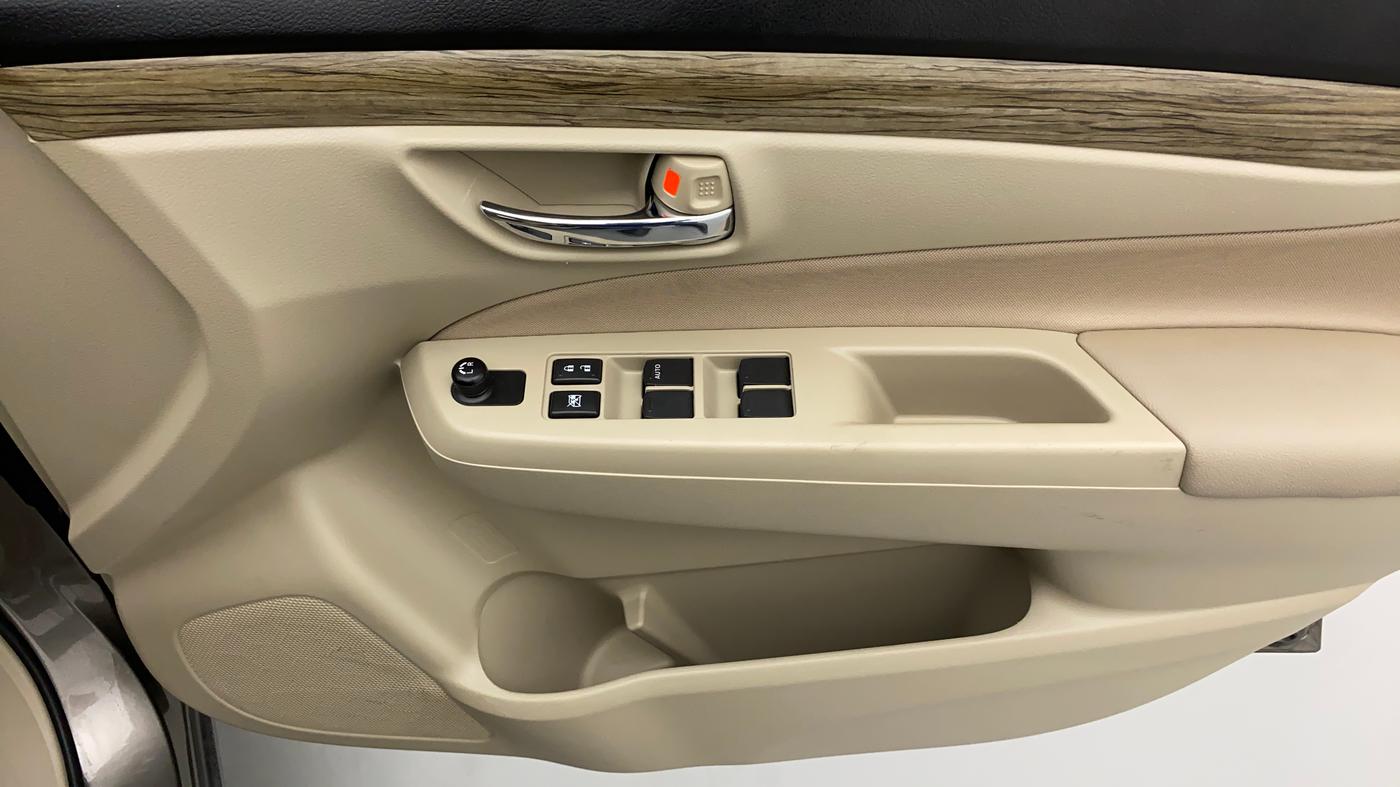 2021 Maruti Ciaz SIGMA 1.5 SHVS MT  PETROL, Petrol, Manual, 11,477 km, Driver Side Door Panels Control