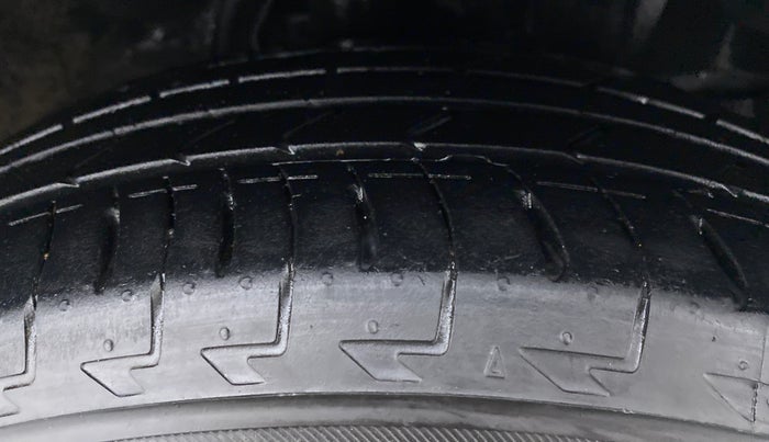 2020 Honda WR-V 1.2 i-VTEC VX MT, Petrol, Manual, 47,777 km, Right Front Tyre Tread