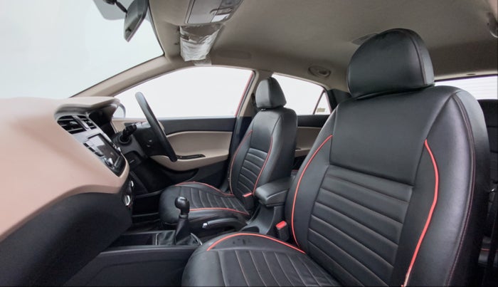 2019 Hyundai Elite i20 1.2 SPORTS PLUS VTVT, Petrol, Manual, 33,348 km, Right Side Front Door Cabin
