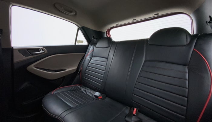 2019 Hyundai Elite i20 1.2 SPORTS PLUS VTVT, Petrol, Manual, 33,348 km, Right Side Rear Door Cabin