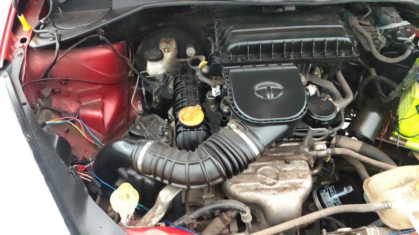 2018 Tata TIGOR XM PETROL, Petrol, Manual, 54,089 km, Engine View - Right