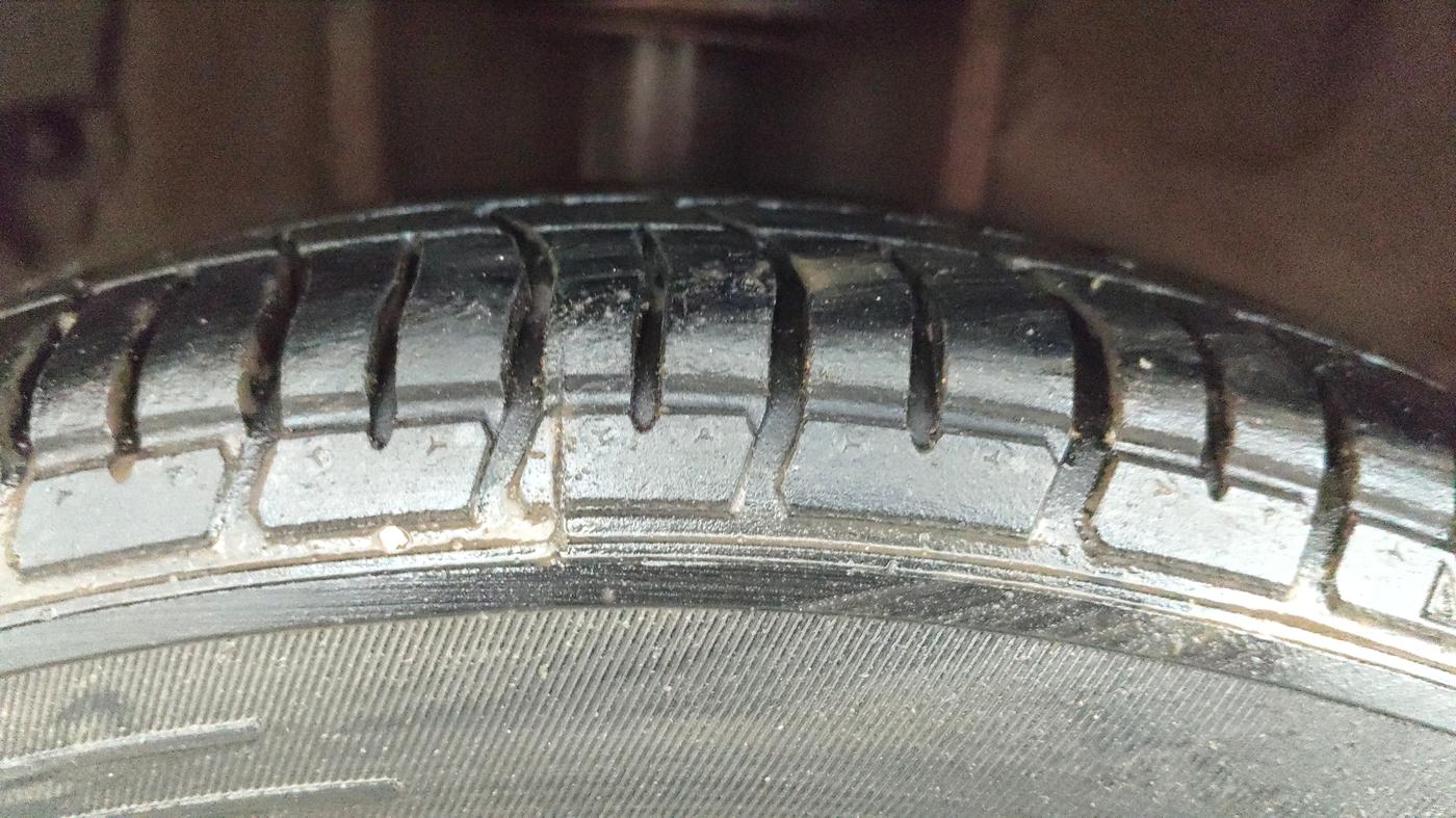 2018 Tata TIGOR XM PETROL, Petrol, Manual, 54,089 km, Right Rear Tyre Tread