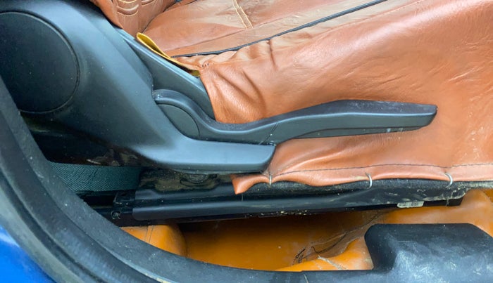 2018 Maruti Baleno ZETA PETROL 1.2, CNG, Manual, 1,42,651 km, Driver Side Adjustment Panel